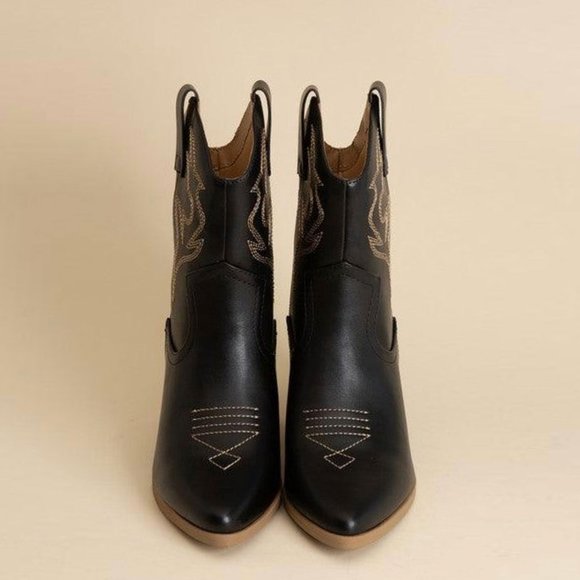 NEW🔥 Pointed Toe Embroidered Cowboy Cowgirl Western Ankle Boots Booties Pull On - Picture 8 of 9